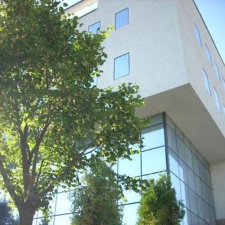 Hotel Aldi Cagllavice المظهر الخارجي الصورة